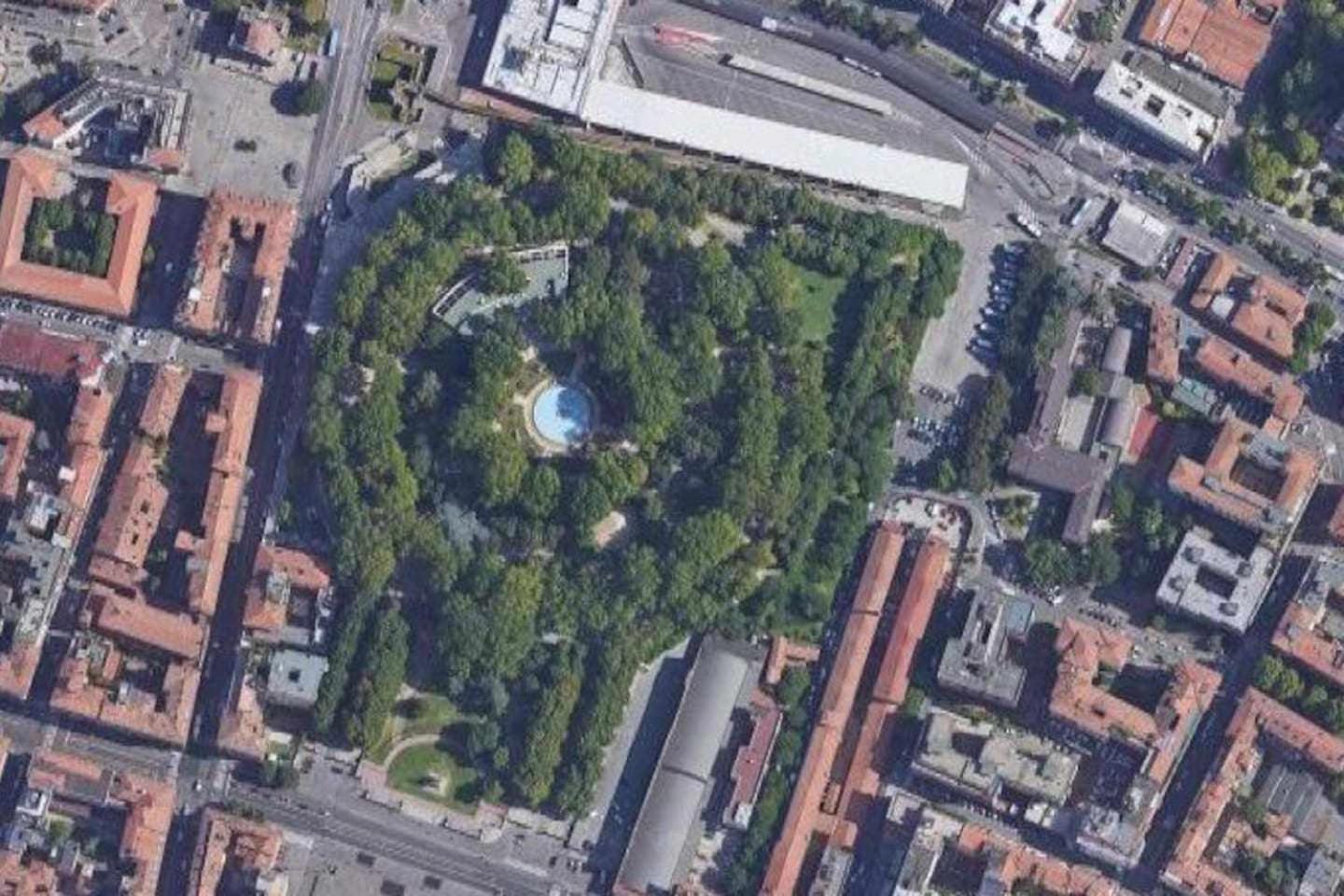 Suite La Montagnola Park 200M Stazione Centrale Bologna Exterior photo